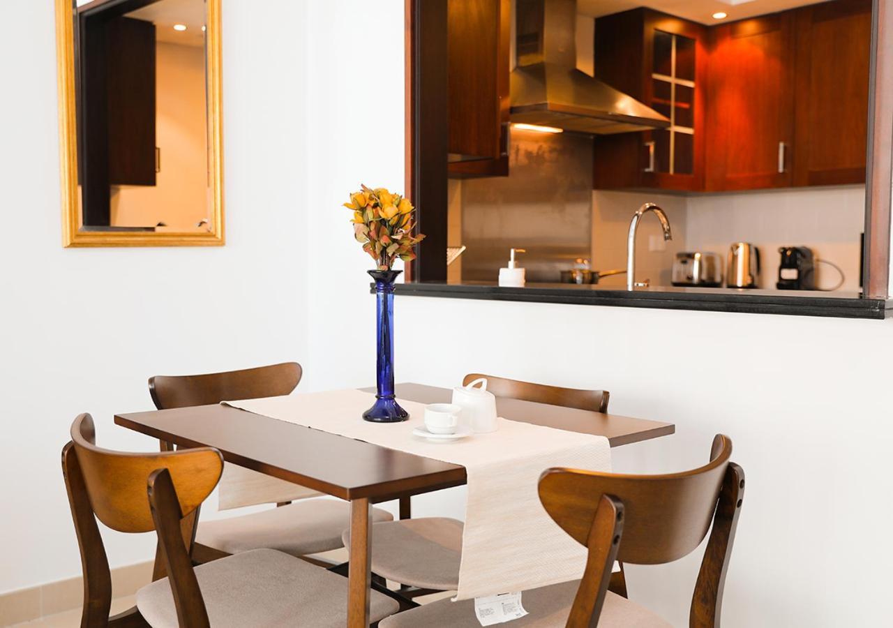 Nasma Luxury Stays - Fancy Apartment With Balcony Near Burj Khalifa Dubai Exterior photo